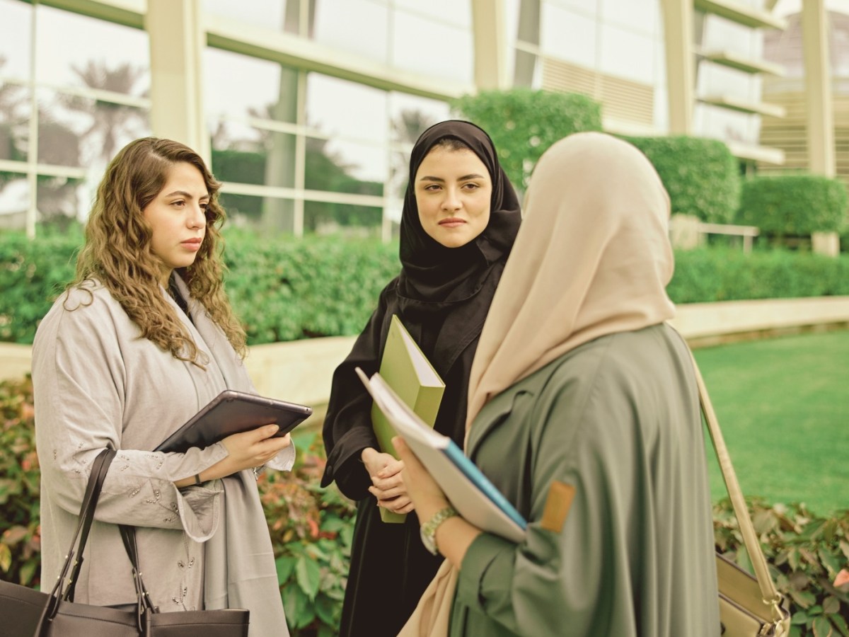 Вузы не для девушек? Как стереотипы ограничивают доступ к высшему образованию в Дагестане